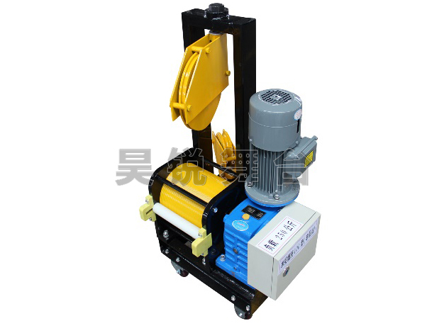 �������